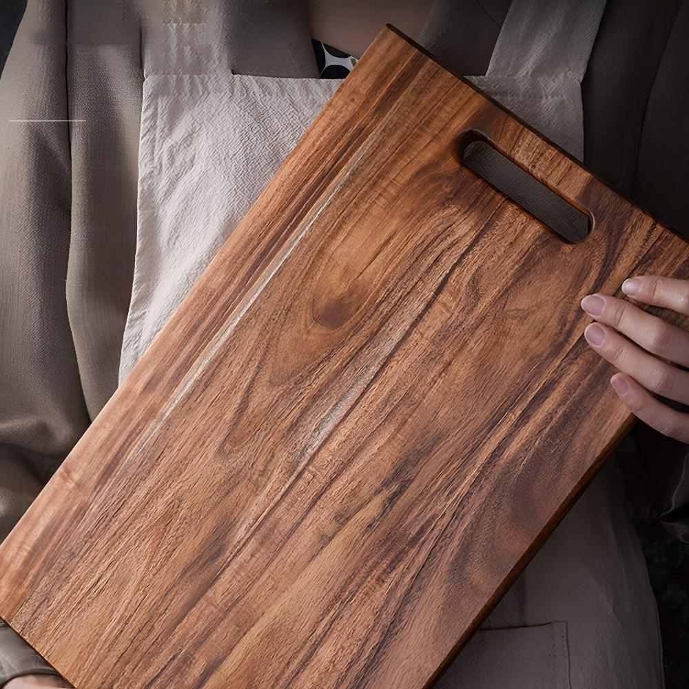 Classic Cutting Board | Knife-Friendly